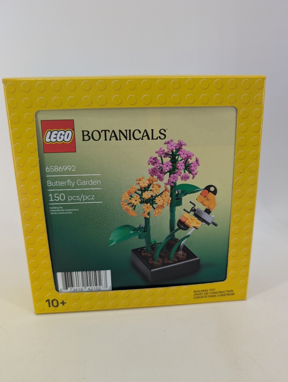 LEGO Botanicals Butterfly Garden Insiders 6586992 150 Pieces